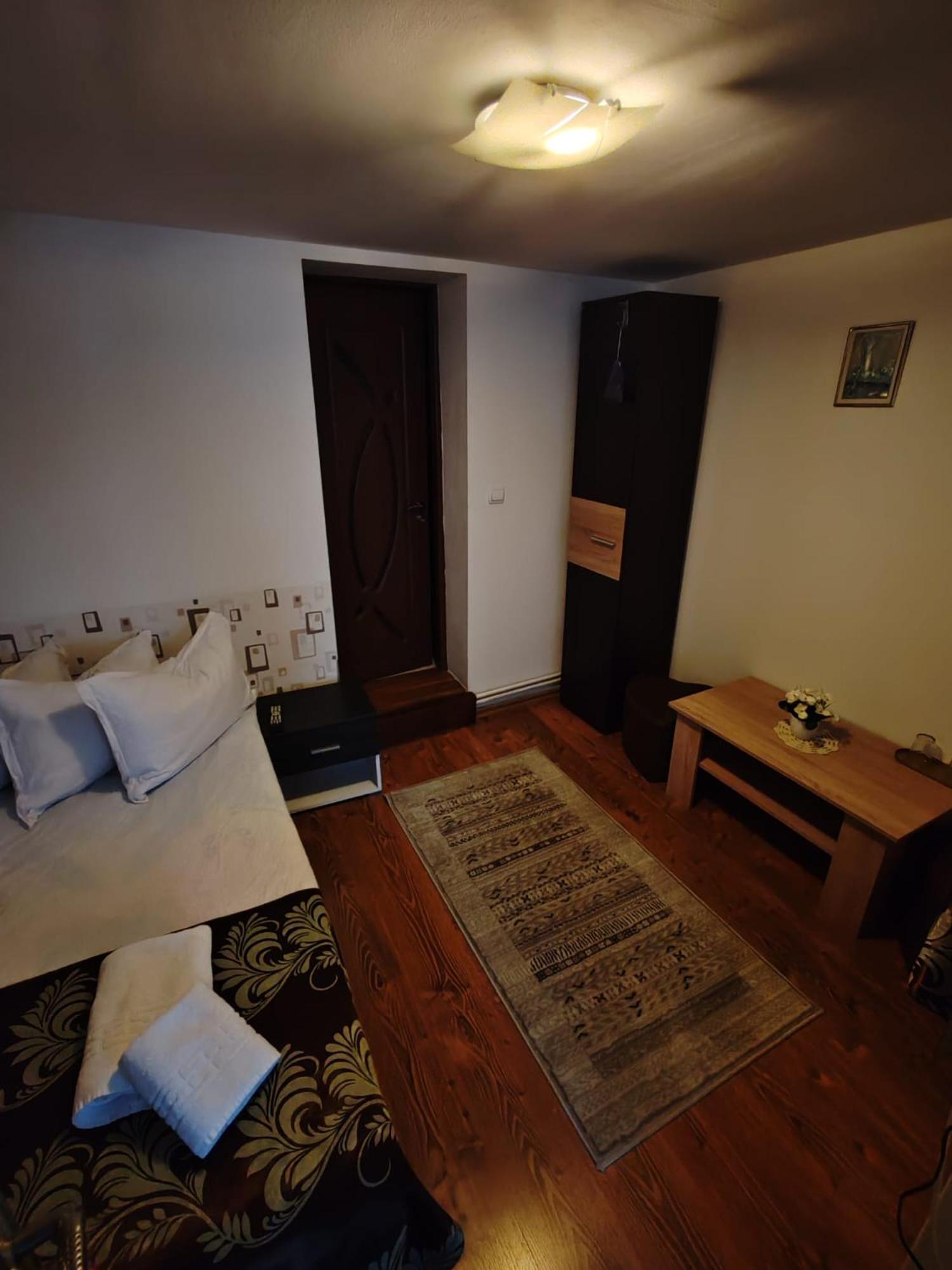 Casa Alex Hotel Toplita  Bagian luar foto