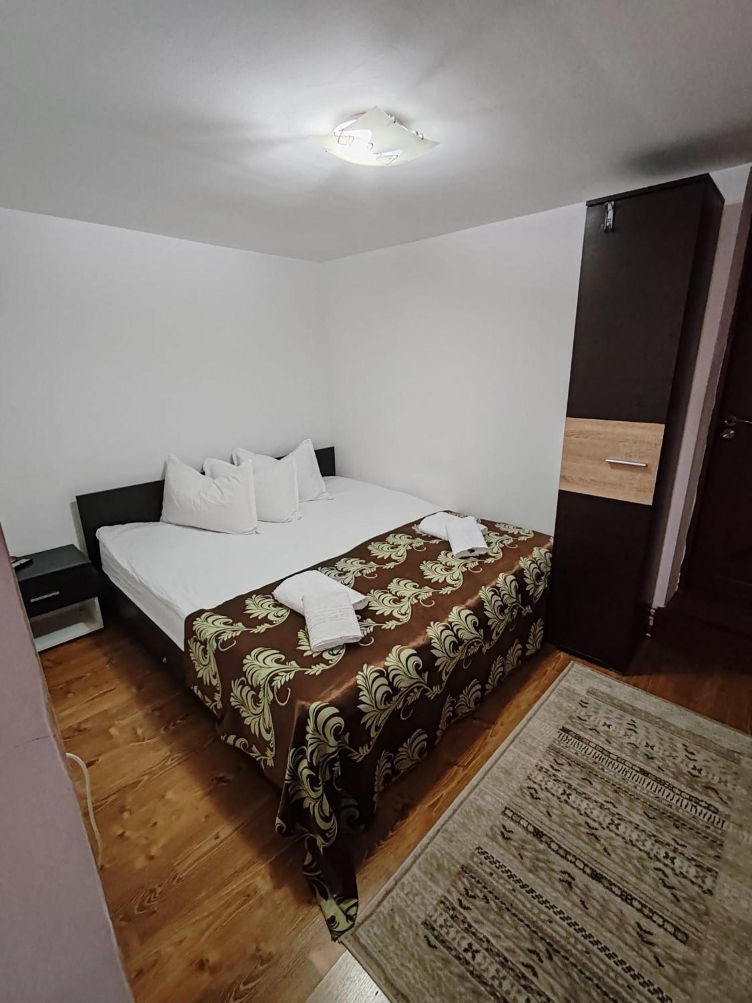Casa Alex Hotel Toplita  Bagian luar foto